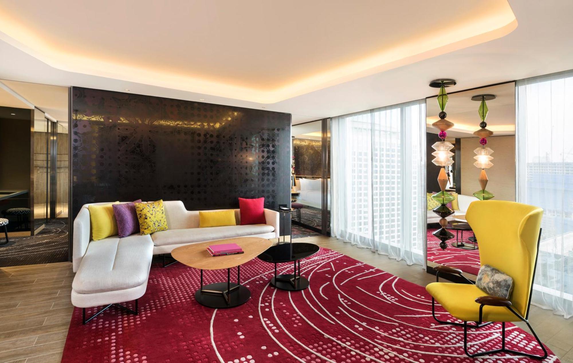W Kuala Lumpur Hotel Exterior photo